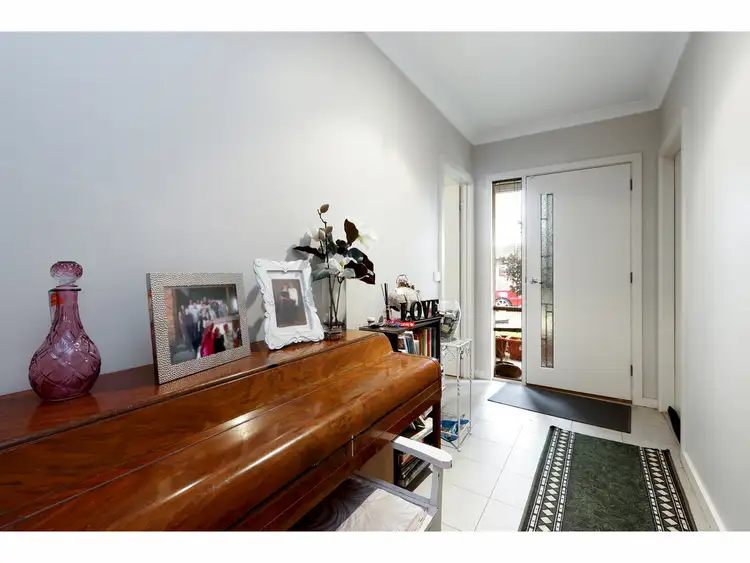Fifth view of Homely unit listing, 1/148 Reeve Street, Sale VIC 3850