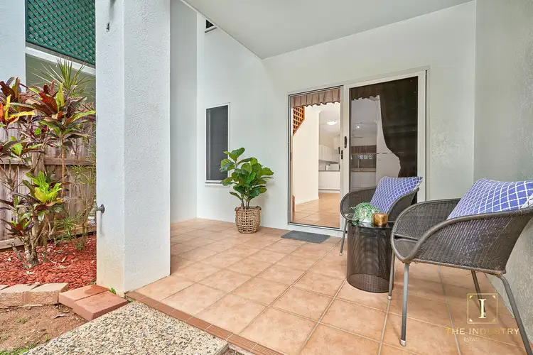 4/16-18 Corkill Street, Freshwater QLD 4870