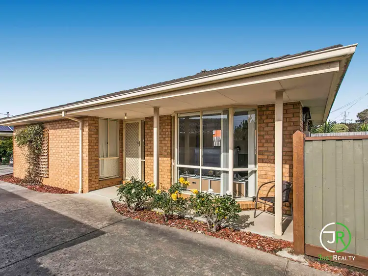 1/32 Taylor Street, Cranbourne VIC 3977
