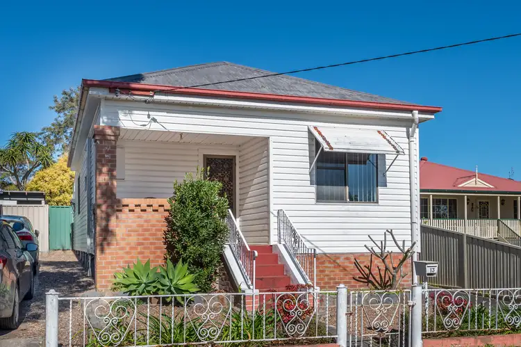 13 Martindale Street, Wallsend NSW 2287