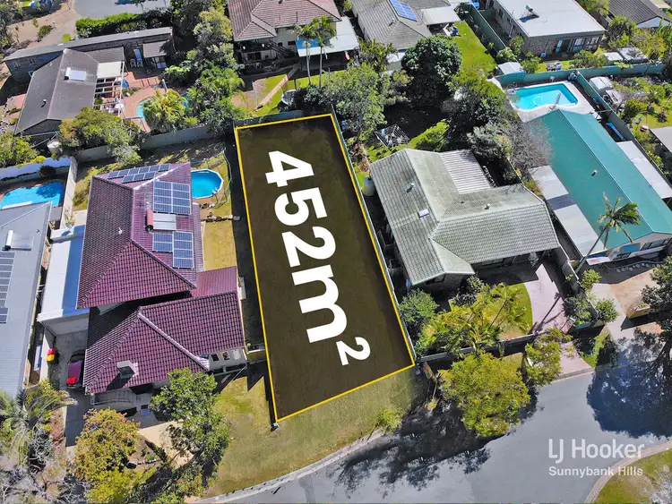 11 Romanette Street, Mansfield QLD 4122