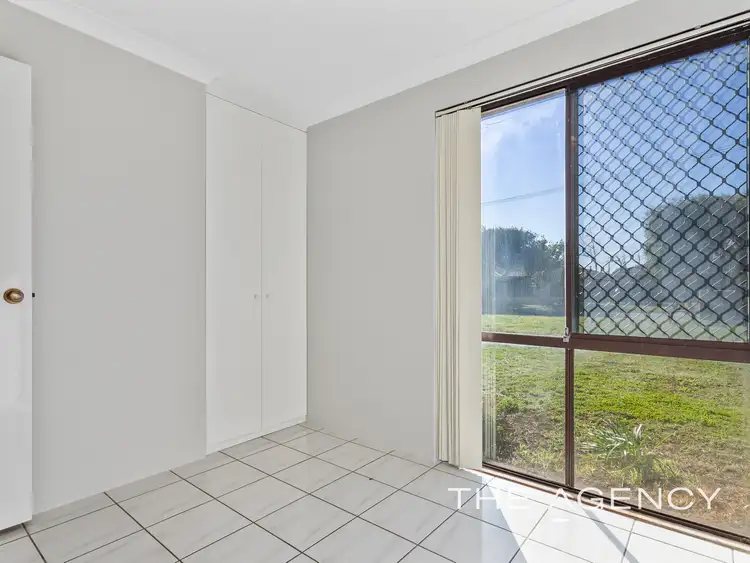 Sixth view of Homely house listing, 16 Oakdale Close, Safety Bay WA 6169
