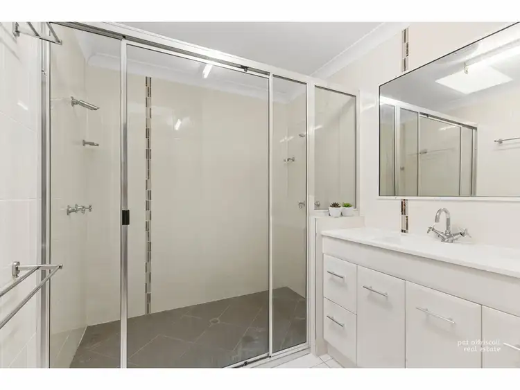 Fourth view of Homely block of units listing, 1 & 2/5 Macartney Street, Norman Gardens QLD 4701
