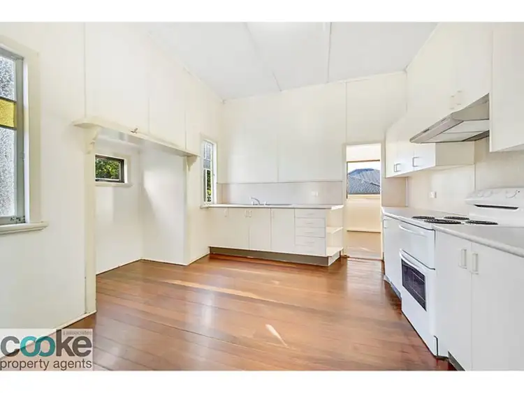 111 Charles Street, Berserker QLD 4701