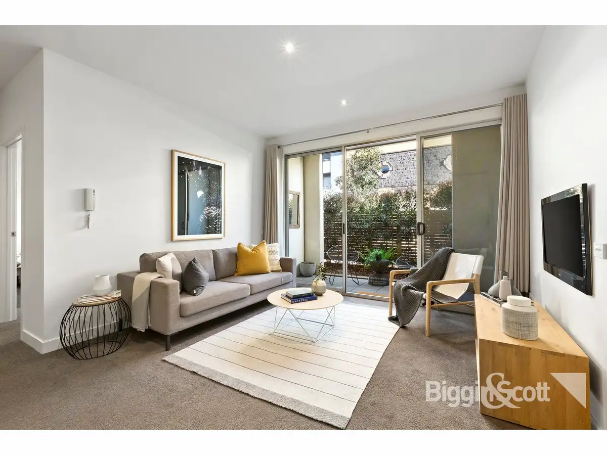 Main view of Homely apartment listing, 2/80 Dow Street, Port Melbourne VIC 3207