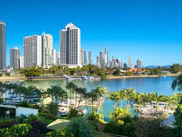 8/8 Admiralty Drive, Paradise Waters QLD 4217