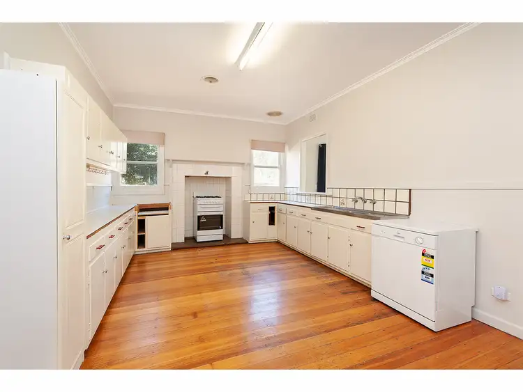 Sixth view of Homely house listing, 85 North Road, Chiltern VIC 3683