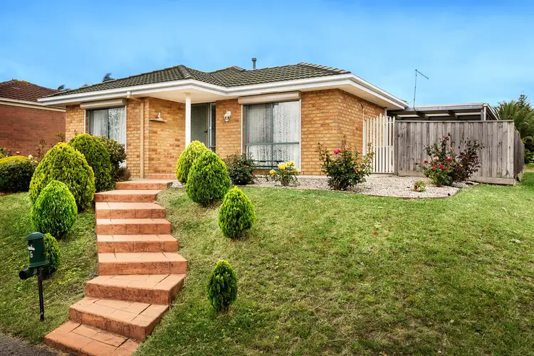 76 Hinrichsen Drive, Hallam VIC 3803
