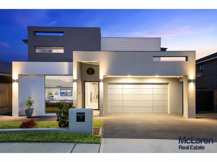18 Barwick Link, Gledswood Hills NSW 2557