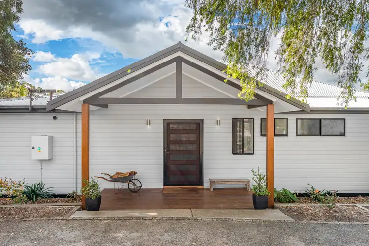 11 Jefferson Road, Wakefield NSW 2278