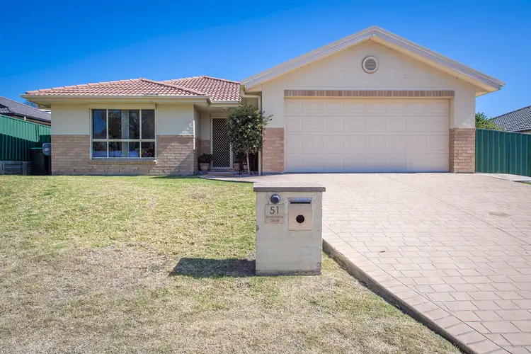 51 Bimbadeen Drive, Muswellbrook NSW 2333