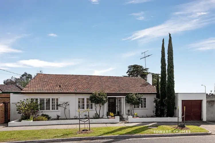 2 Jewell Crescent, Brunswick West VIC 3055
