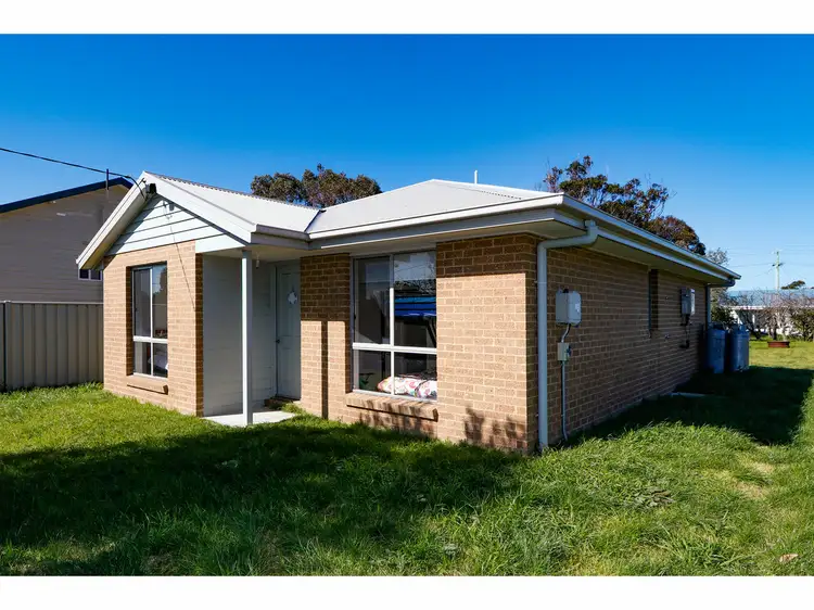 26 Davies Street, Seaspray VIC 3851