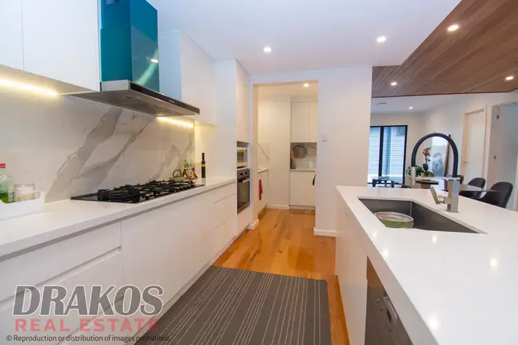 Sixth view of Homely house listing, 2/53 Baynes Street, Highgate Hill QLD 4101
