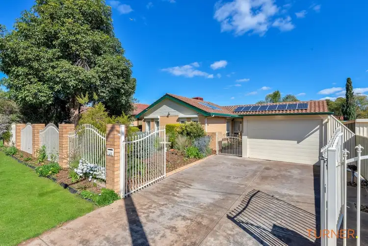 5 Ivy Way, Para Hills West SA 5096