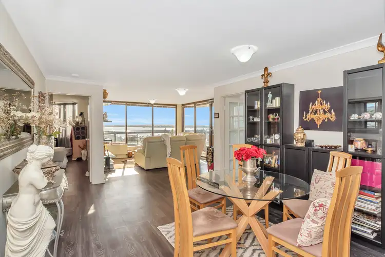 Seventh view of Homely unit listing, 30/6A Valley Road, Halls Head WA 6210