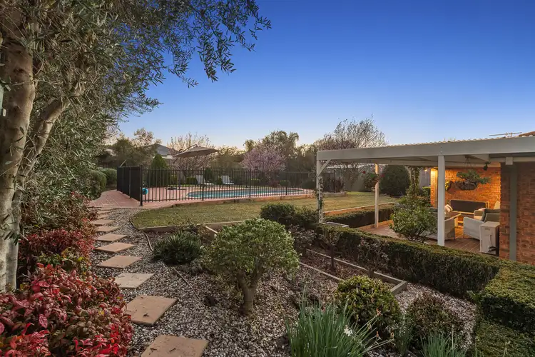 14 Morning Mist Court, Mornington VIC 3931