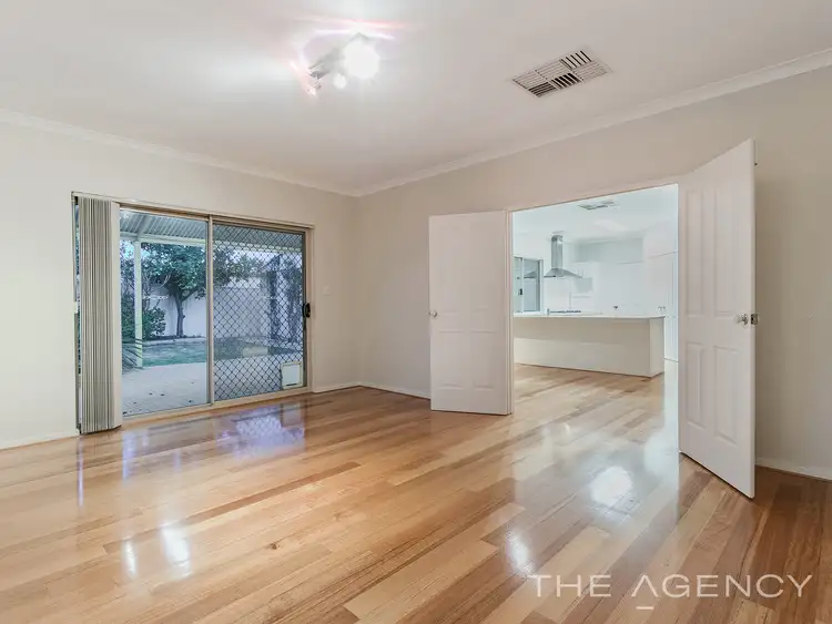 Seventh view of Homely house listing, 4 Atlin Lane, Secret Harbour WA 6173