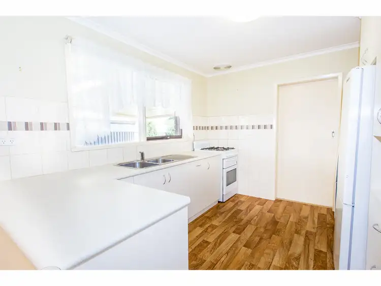 Sixth view of Homely house listing, 329 Haines Court, Lavington NSW 2641