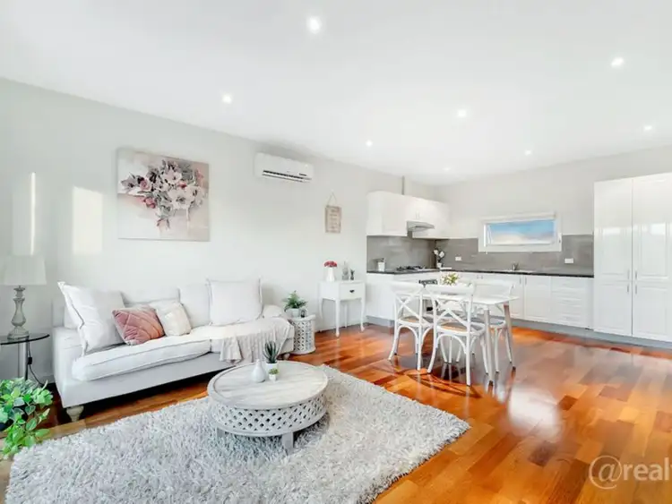 3/3 SUNNYSIDE Avenue, Dandenong VIC 3175