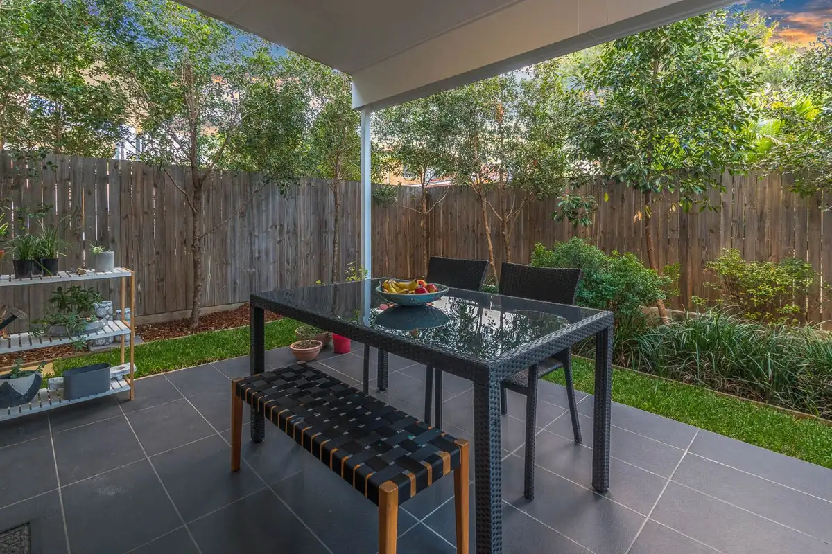 Main view of Homely townhouse listing, 5/106-110 Pembroke Street, Carina QLD 4152