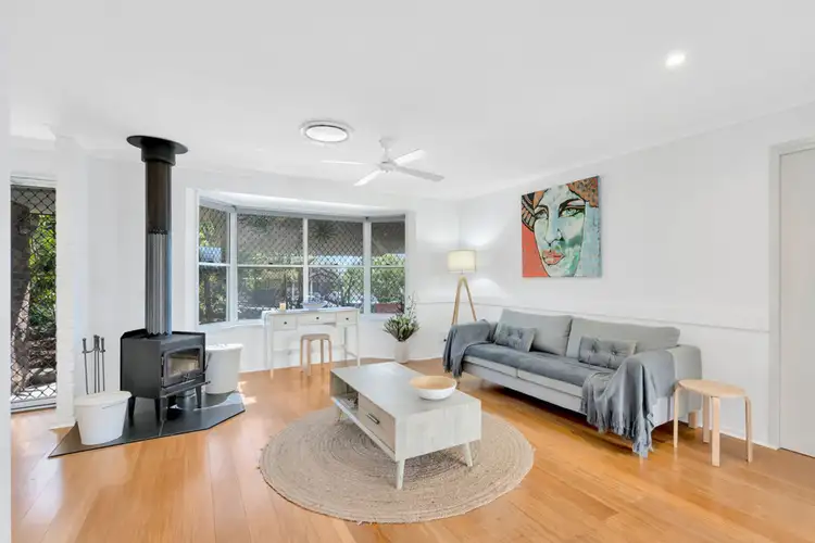 4 Merewether Court, Highland Park QLD 4211