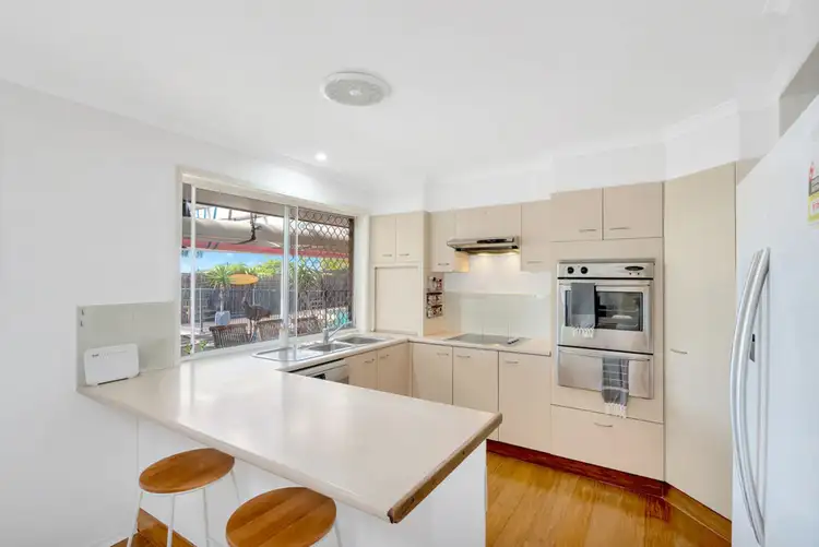 Third view of Homely house listing, 4 Merewether Court, Highland Park QLD 4211