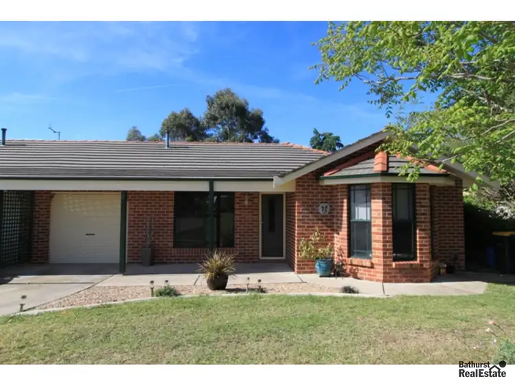 2/213 Ophir Road, Abercrombie NSW 2795