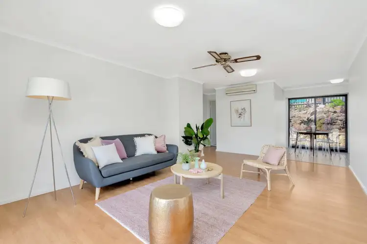Second view of Homely semi-detached listing, 2/23 Richard Crescent, Highland Park QLD 4211