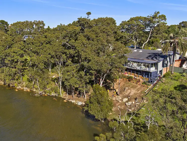 1 Karthina Crescent, Wyongah NSW 2259