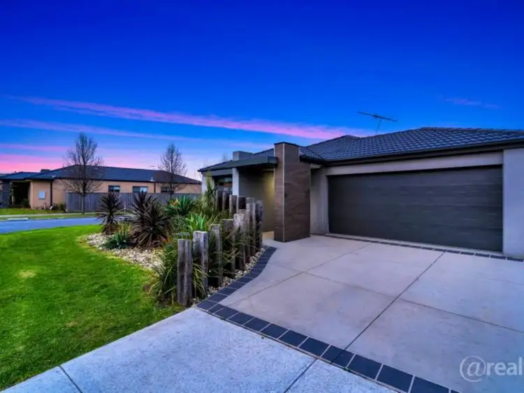 Second view of Homely house listing, 24 ALGERD Way, Pakenham VIC 3810