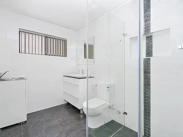 Sixth view of Homely house listing, 14 Kearns Place, Horningsea Park NSW 2171