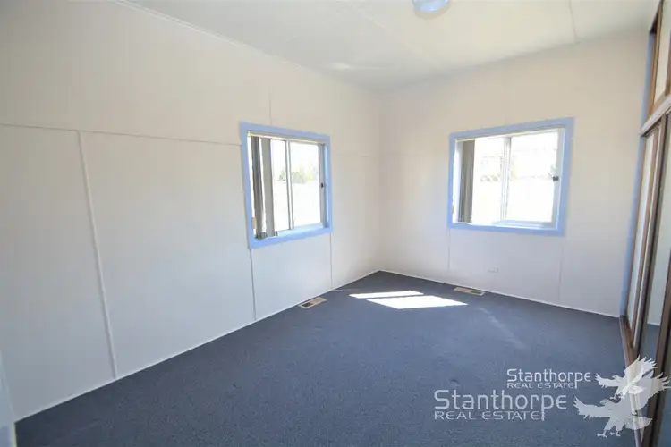 Sixth view of Homely house listing, 33 Hillcrest Street, Stanthorpe QLD 4380