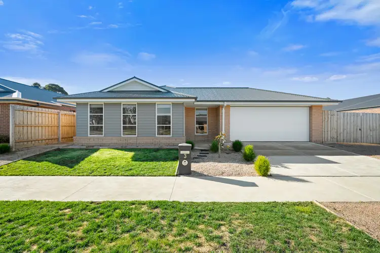 3 Peters Drive, Stratford VIC 3862