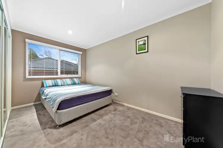 Sixth view of Homely house listing, 17 Balmoral Crescent, Drouin VIC 3818