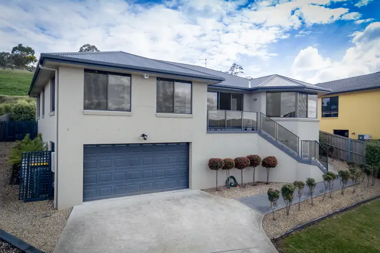 14 Govett Rise, Austins Ferry TAS 7011