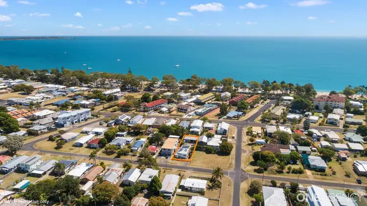 18 Ocean Street, Torquay QLD 4655