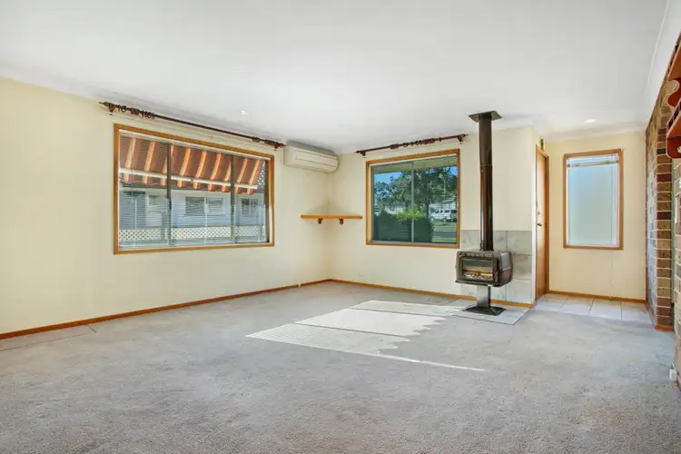 Second view of Homely house listing, 17 Saarinen Close, Thornton NSW 2322