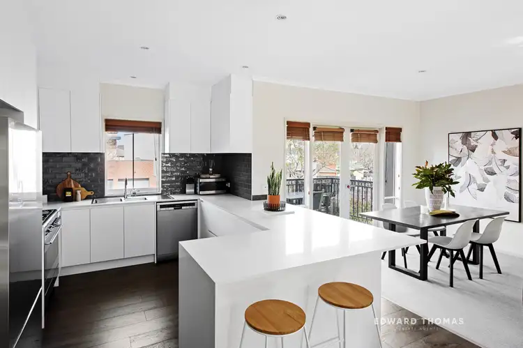 17/120 Newman Street, Kensington VIC 3031