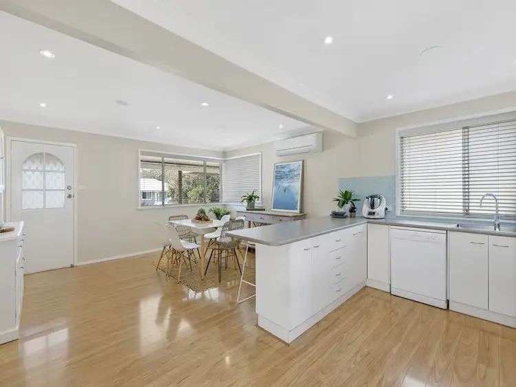 Fourth view of Homely house listing, 8 Bentley Road, Narara NSW 2250