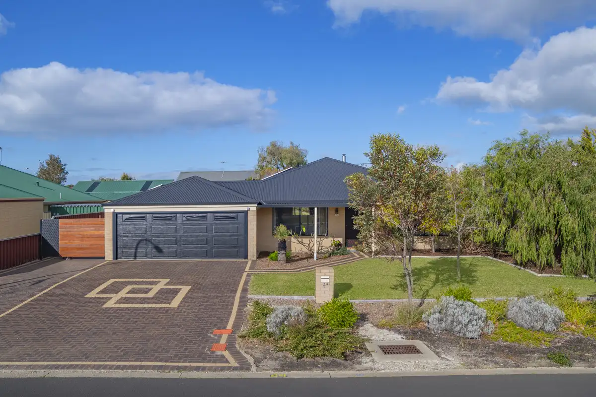 Main view of Homely house listing, 24 Broadwater Boulevard, Broadwater WA 6280