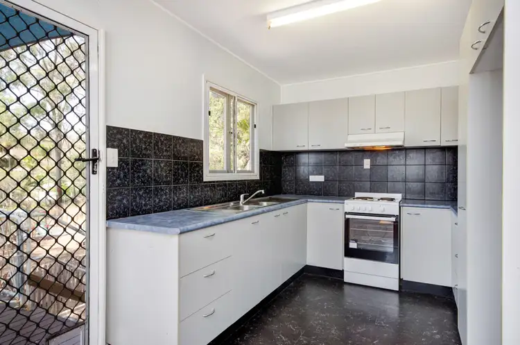Fifth view of Homely house listing, 6 Gatcombe Lane, West Gladstone QLD 4680