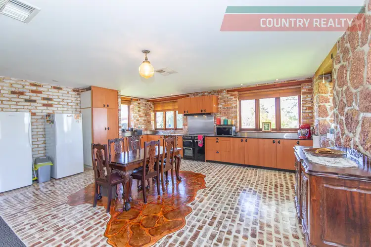71 Moondyne Road, Mokine WA 6401