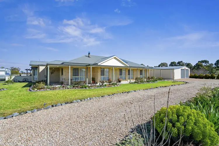 12 Galway Drive, Stratford VIC 3862