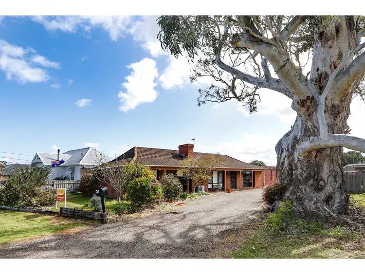 37 Blackburn Street, Stratford VIC 3862
