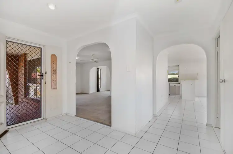 Fifth view of Homely house listing, 2 Weatherley Court, Clinton QLD 4680