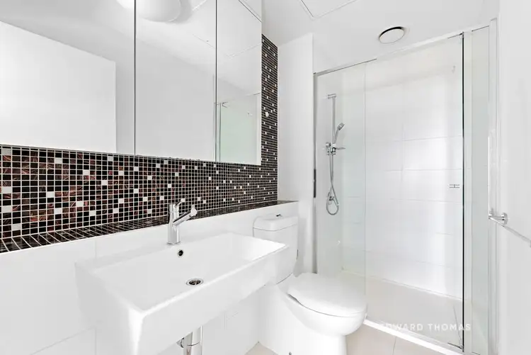 Fifth view of Homely apartment listing, 910/639 Lonsdale Street, Melbourne VIC 3000