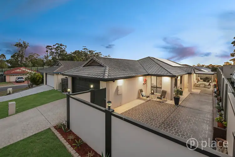 6 Meadowbank Court, Calamvale QLD 4116