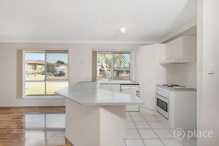 Fifth view of Homely house listing, 4 Moneghetti Place, Calamvale QLD 4116