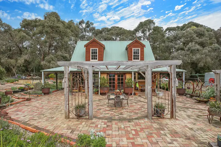 60 Kawarren East Road, Kawarren VIC 3249